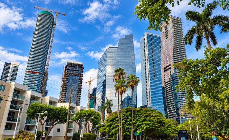 Florida’s Skyscrapers Are Sinking, and That’s Actually a Good Thing